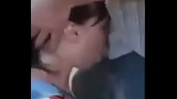 Play She doen't need to breathe