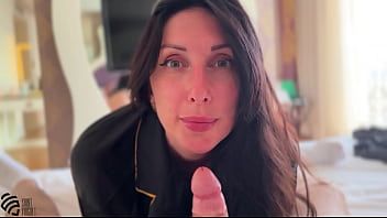 Play Feeding Cum to My Wife After Blowjob