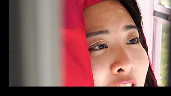 Play BIG BAD WOLF FUCKS RED RIDING HOOD ( Halloween Special )