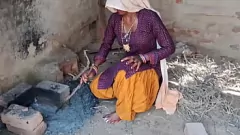 Play Desi Bhabhi's Anal Seduction: Sensual Milf in Salwar Suit