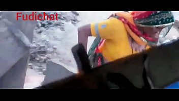 Play Pure desi piss hidden capture