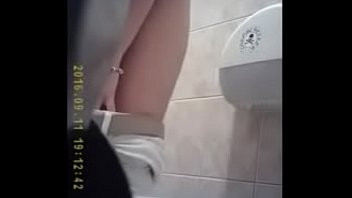 Play Www.voyeurpissing.com - Toilet in the university 04