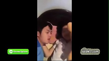 Play คู่วัยใสๆไทย ทั้งหล่อและสวย โดนผู้ชายปล่อยคลิป หน้าของคนหื่น